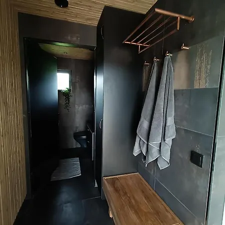 Pajunkissa With Jacuzzi And Sauna Βίλα