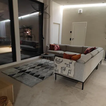 Pajunkissa With Jacuzzi And Sauna