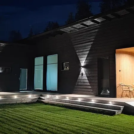 Pajunkissa With Jacuzzi And Sauna